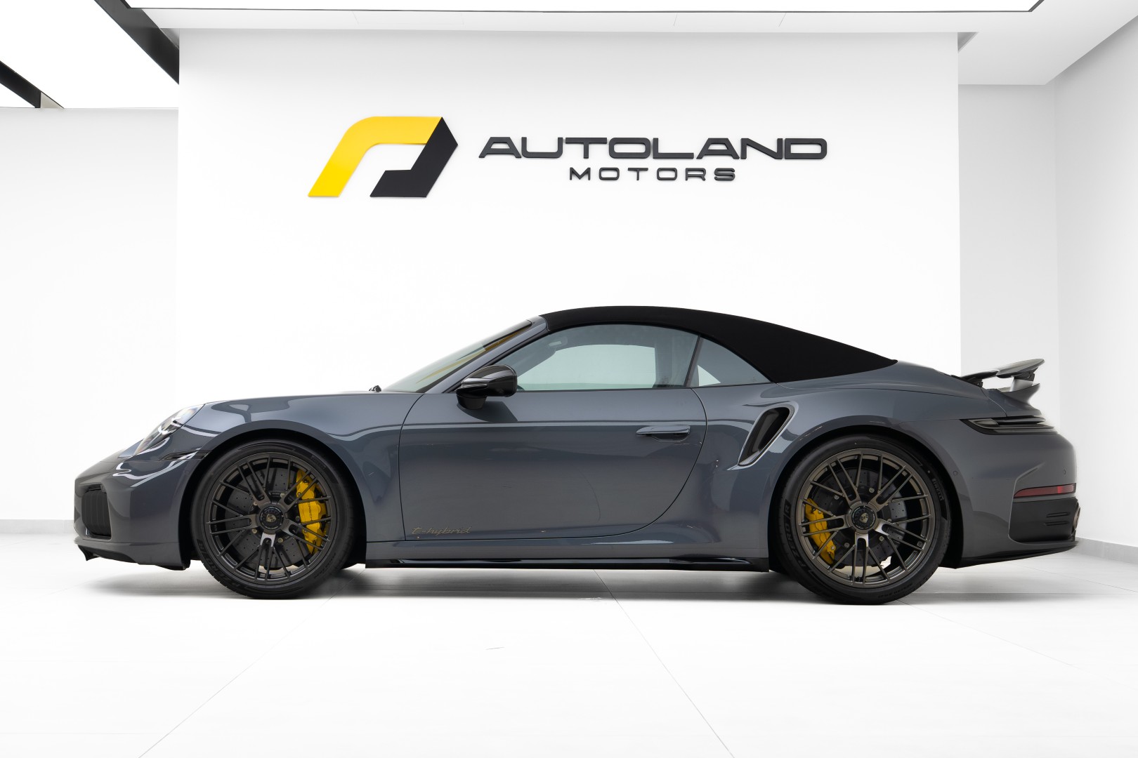 2026 PORSCHE 911 TURBO S GCC SPECS – EXCELLENT CONDITION